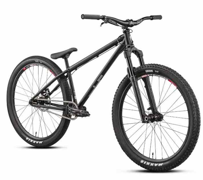 YT Dirtlove Core 1: 11,8 Kilo, 1399 Euro