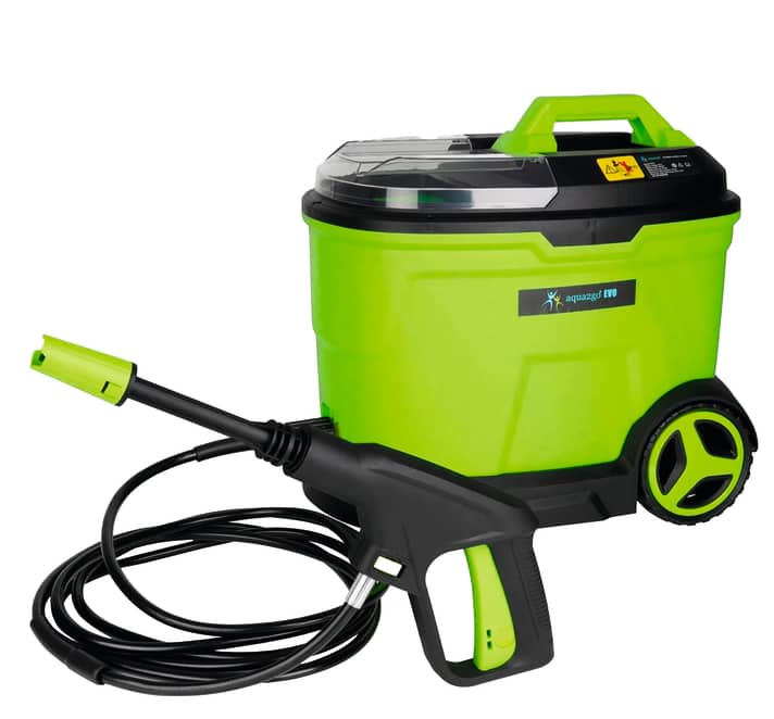 Wasserdicht und genug Druck, um den frischen Schmutz vom Bike zu waschen.