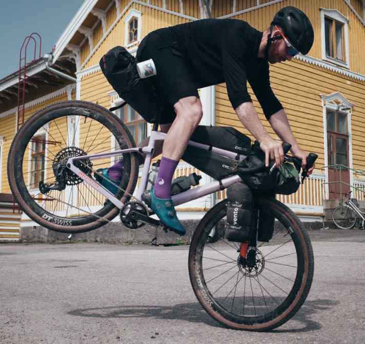 Fitness-Experte und Bikepacking-Fan Maximilian Höflich.