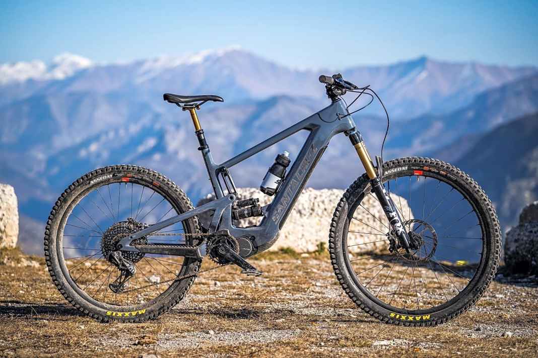 Santa Cruz Heckler - vom E-Trailbike zum E-All-Mountain befördert.