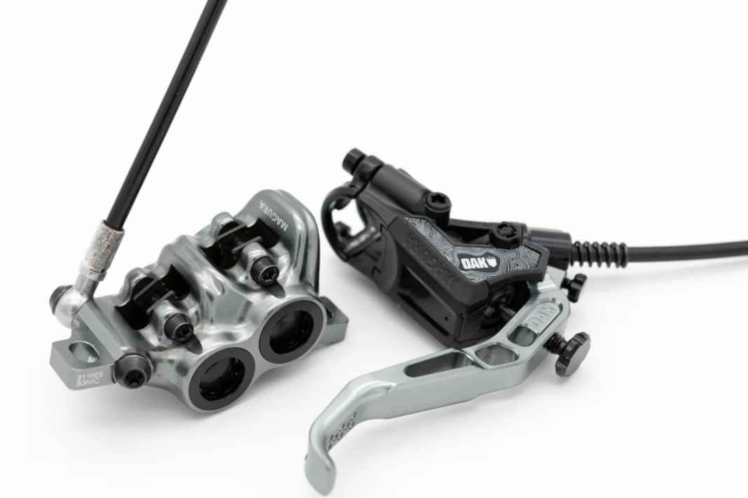 Teile, wie der Oak Root Lever zeigen, wie sexy der CNC-Fräs-Look sein kann.