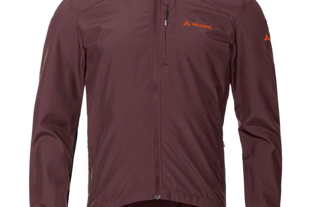 Kuro Air: Leichte Windjacke von Vaude in dark oak