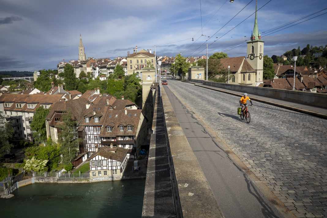 Historisches Pflaster: Berns Altstadt ist UNESCO-Welterbe – und lässt sich bestens per Velo erkunden.