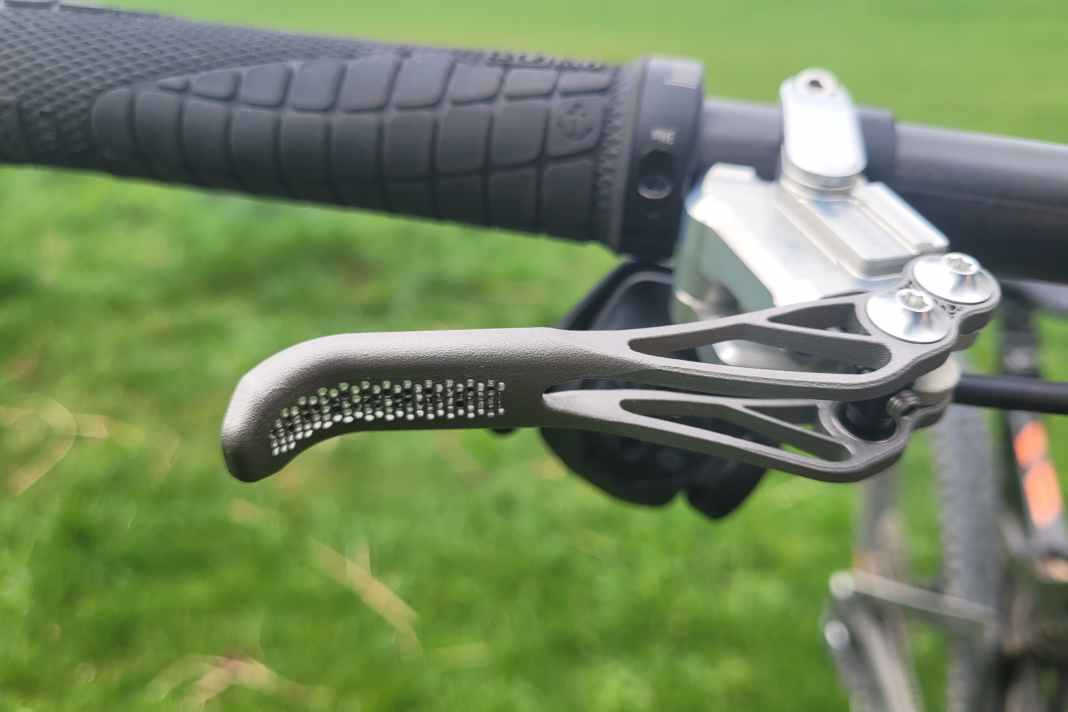 Die neue Piccola HD Titan in silber.