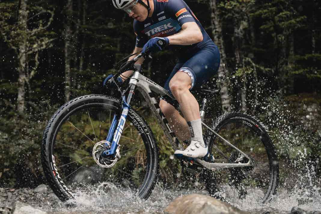 Das Supercaliber Generation 2 hat einiges an Neuerungen bekommen, um noch besser im Cross-County Bereich zu performen.