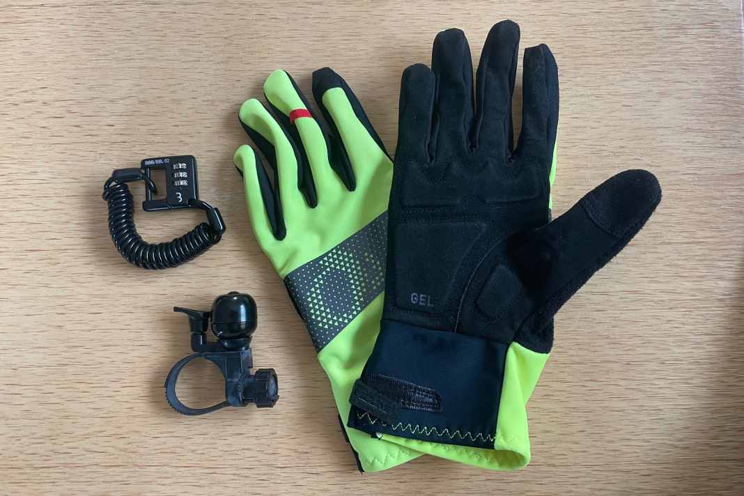 Kleine, aber feine Geschenkideen für Radsportler zu Weihnachten.
