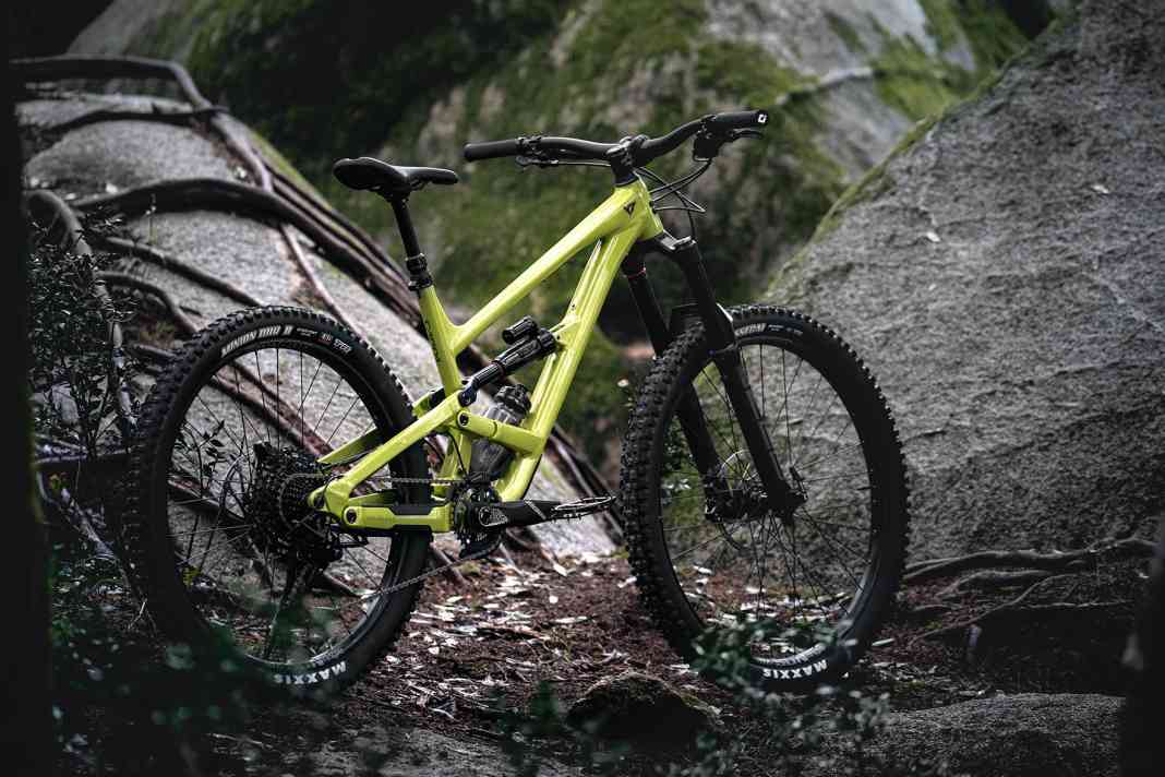 Neu fürs Modelljahr 2023: Das YT Capra Core 1 Enduro für 2699 Euro.