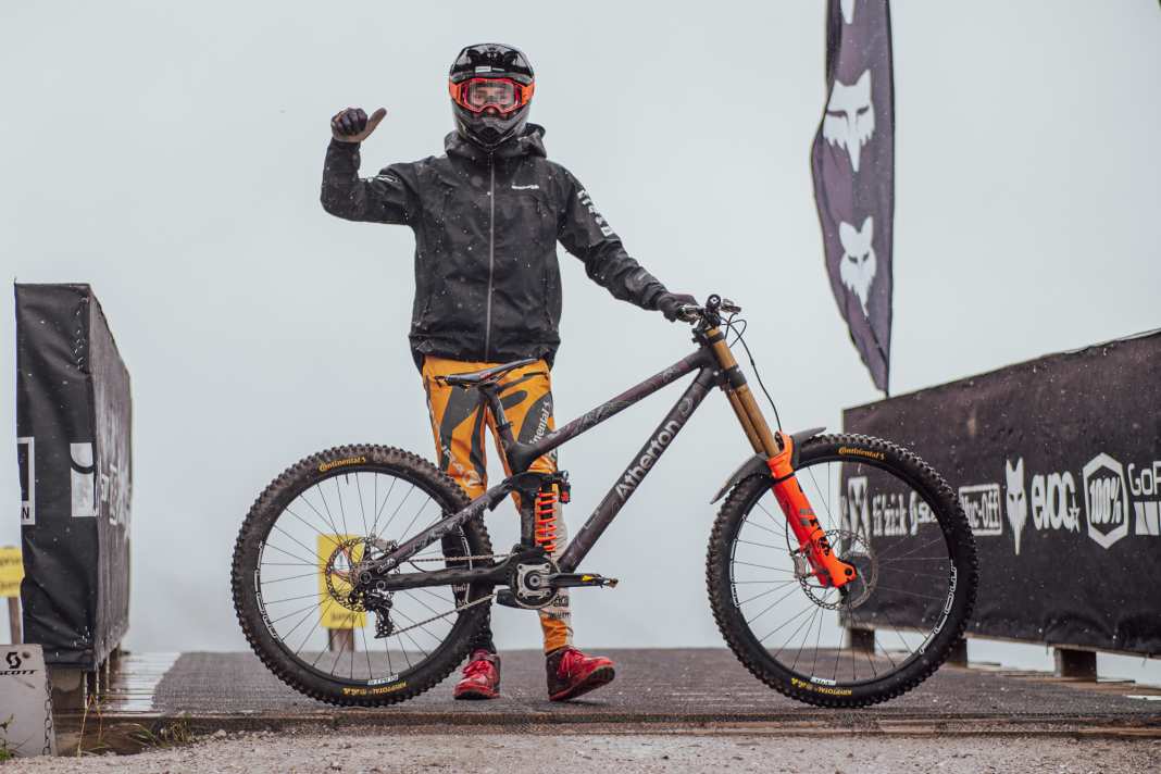 Bock auf Ballern mit Worldcup-Profi Andi Kolb? Aber logo! Trotz Regen, Wind und unter zehn Grad war der Ride mit dem sympathischen Österreicher ausgebucht.