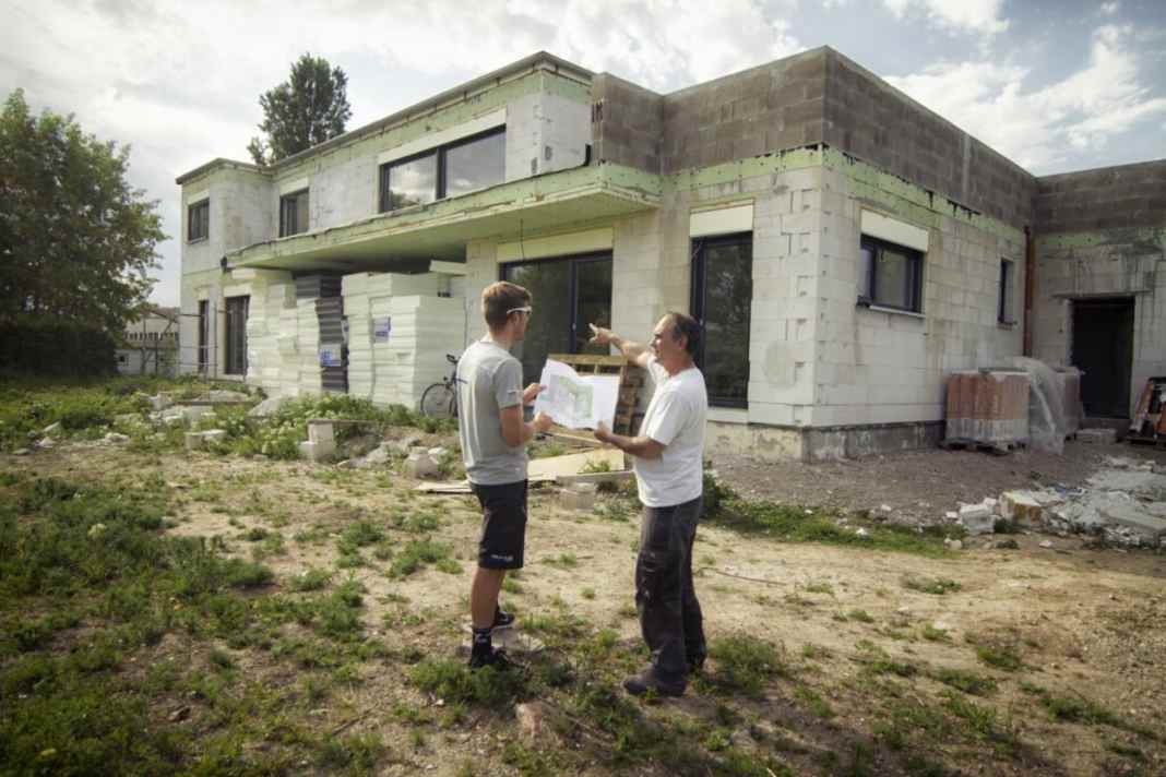 Ein Hausbau kostet Zeit, Geld und Nerven. Nicht die optimalen Voraussetzungen für die volle Konzentration auf den Sport. Doch das Ende ist in Sicht.