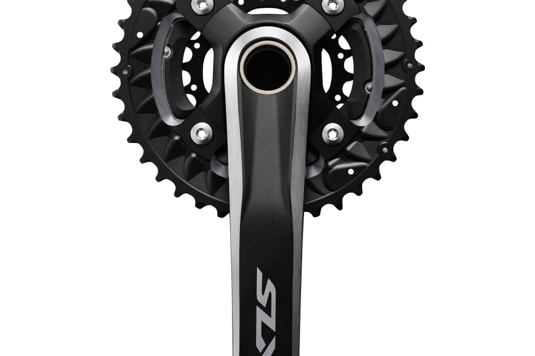 Bei der SLX wird es weiterhin die Dreifach Kurbel geben. Allerdings als 3x10 und nicht als 3x11.