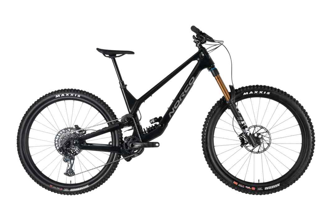 Das Topmodell Range C1 mit Fox Factory-Gabel und Sram X01 Schaltgruppe kostet 9999 Euro.