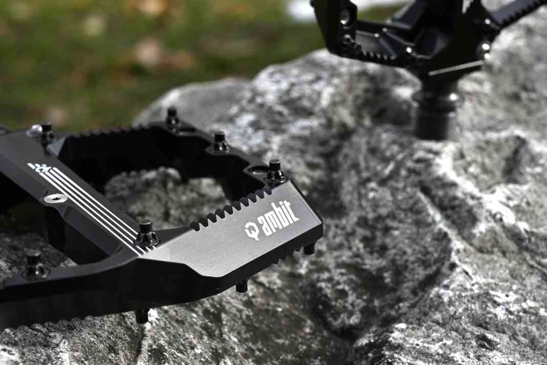 Die junge Komponentenmarke Ambit aus Oberammergau hat sich haltbaren und wertigen Parts für Gravity Biker verschrieben.