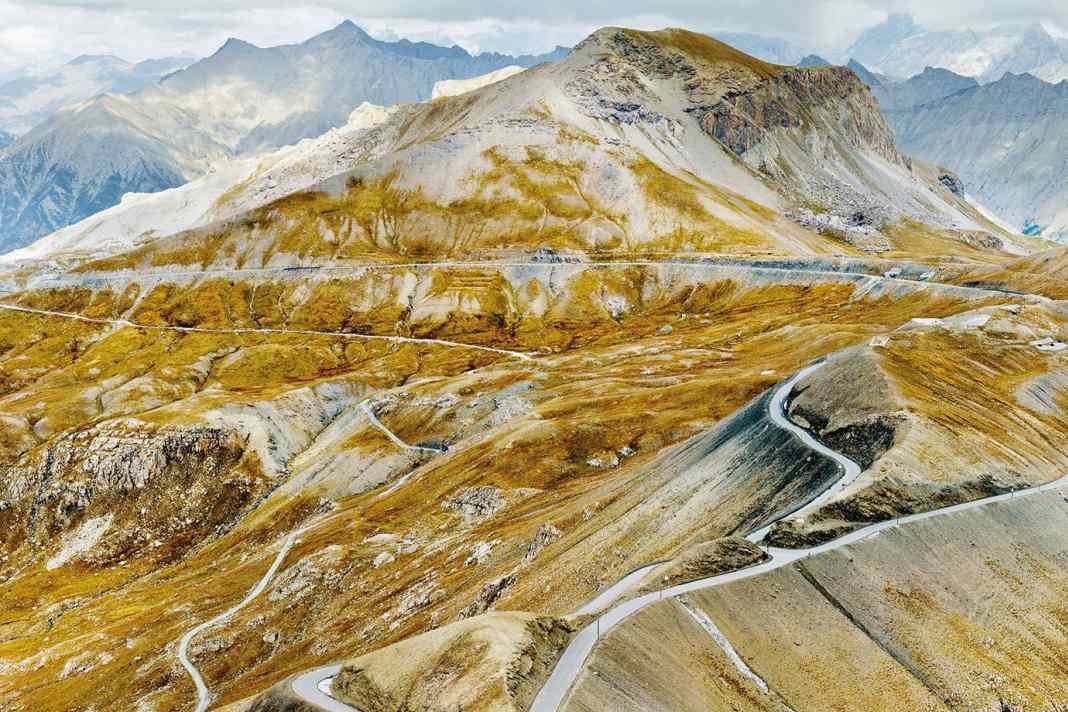 Buch 1: Alpenpässe - Magische Wege über die Berge