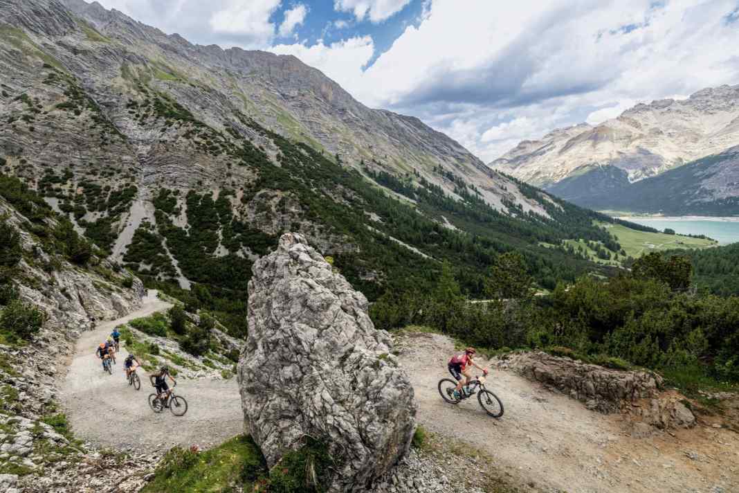 25 Jahre BIKE Transalp: Das legendäre  	Etappenrennen feiert sein Jubiläum.