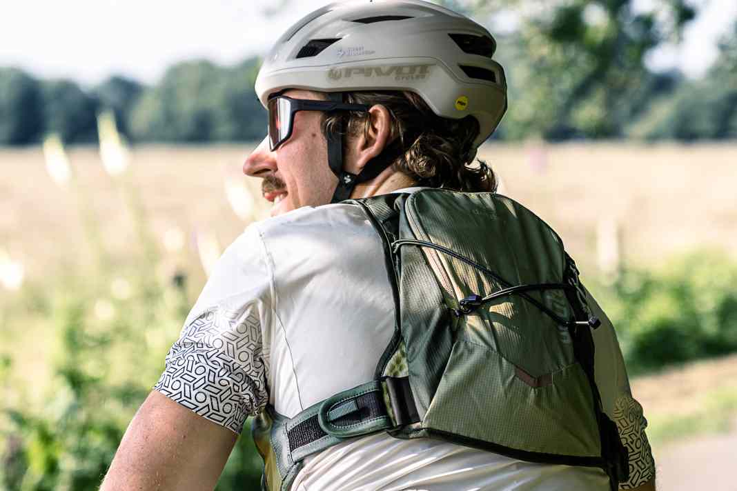 Die neue deuter Rogla 5 Trinkweste.