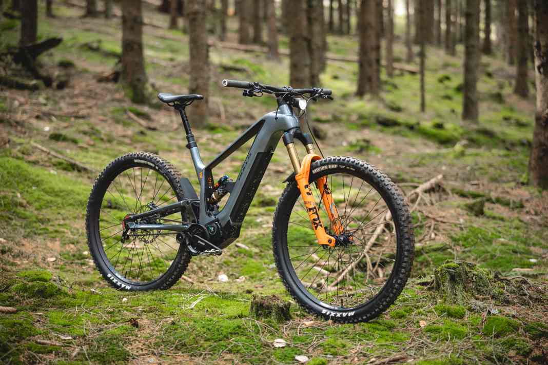 Bulls Vuca Evo AM 2 // Pinion MGU E1.12 // 720 Wh // 150 mm // 29 Zoll // 8499 Euro // 25,1 kg