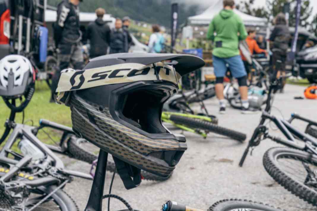 Einmal im Jahr ist Camp and Ride Zeit beim Hersteller von Campervans Sunlight.