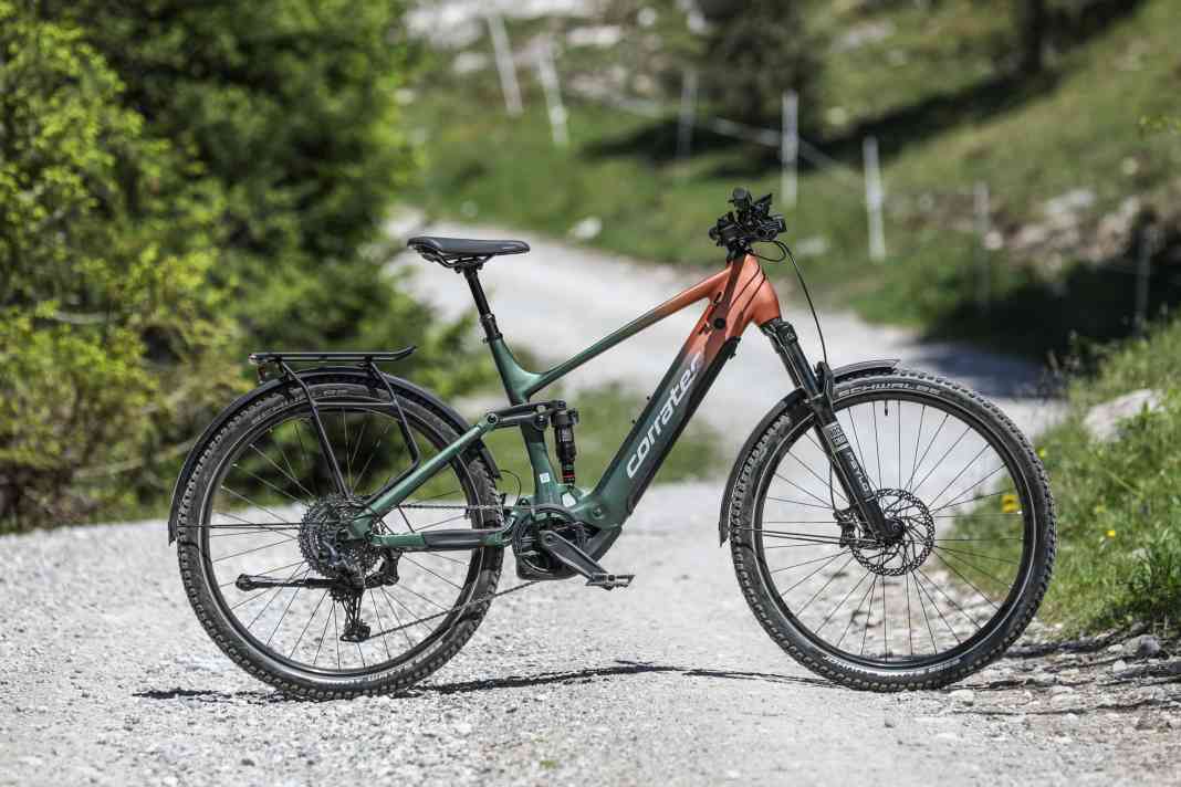 Das Corratec MTC 120 Pro beweist sich im MYBIKE-Test als laufruhiger, gut ausgestatteter und sauber verarbeiteter Tourer.