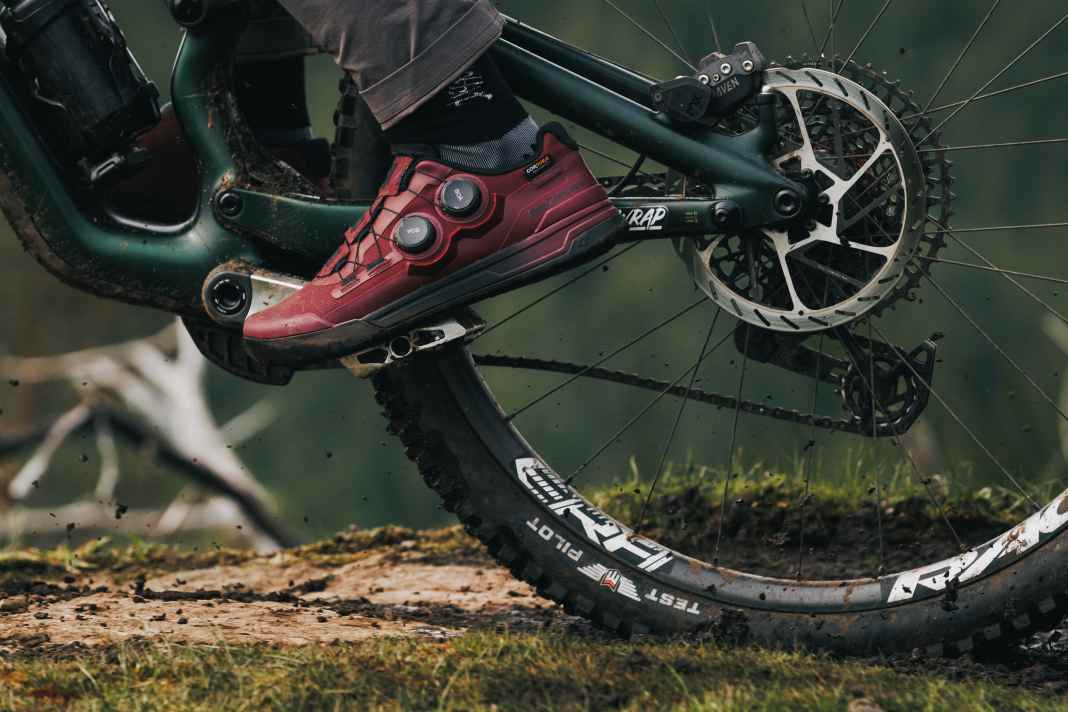 Topmodell Hellion Elite BOA: Für Enduro-Racing und Bikepark-Einsätze. UVP: 235 Euro.