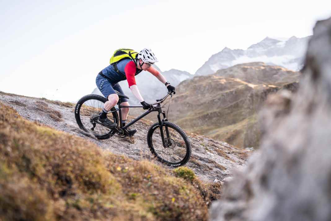 Das Giant Fathom hat alles, was ein erschwingliches Hardtail haben muss.