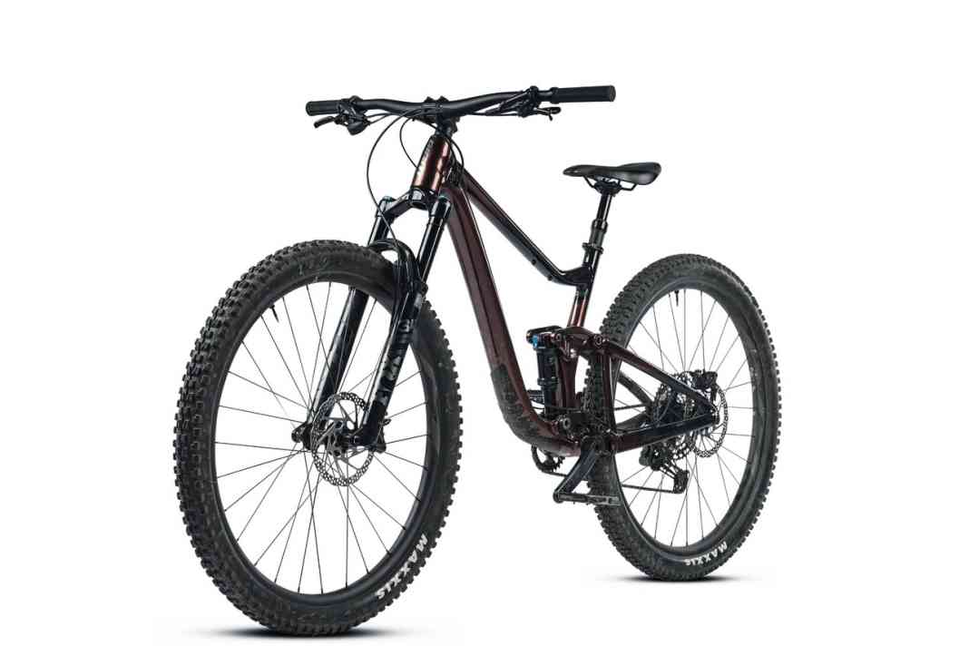 Giant Trance 1