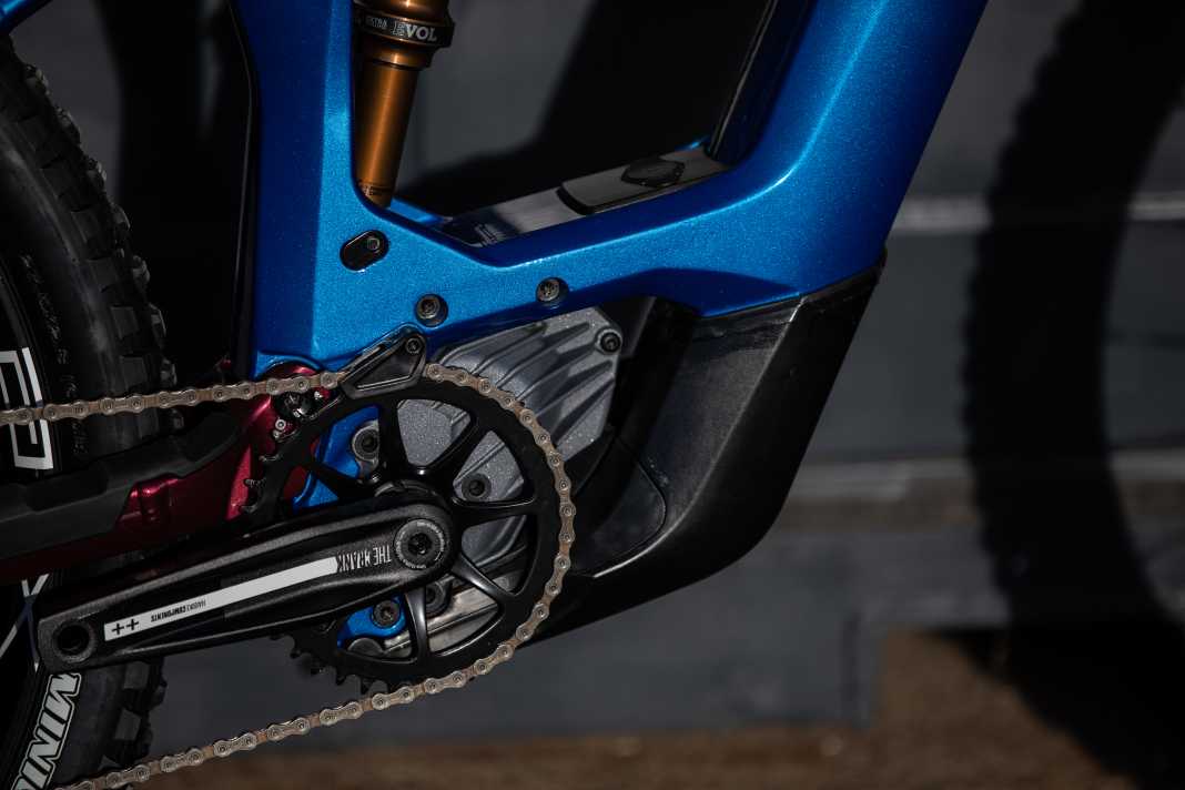 Das Hybe 9 fährt mit einer Shimano CN-M6100-Kette, das Hybe 11 mit einer Sram SX Eagle