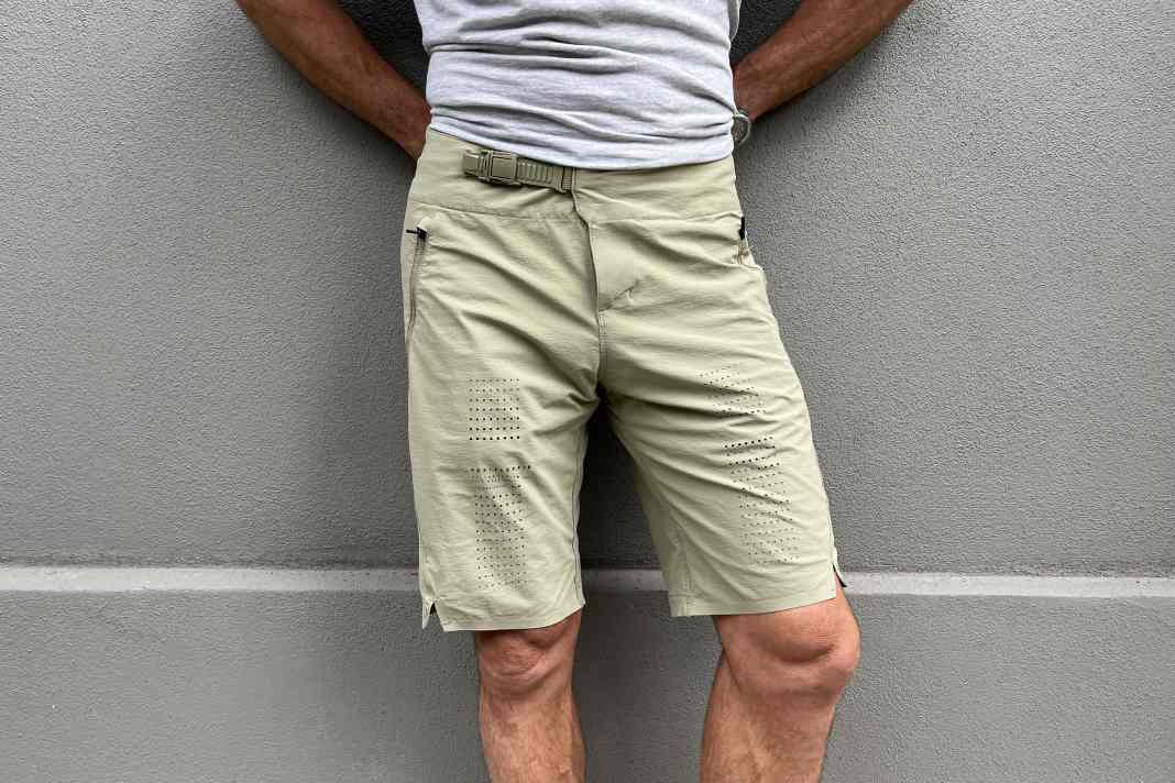 19 Inch, Knie frei. Die neue Flexair von Fox.