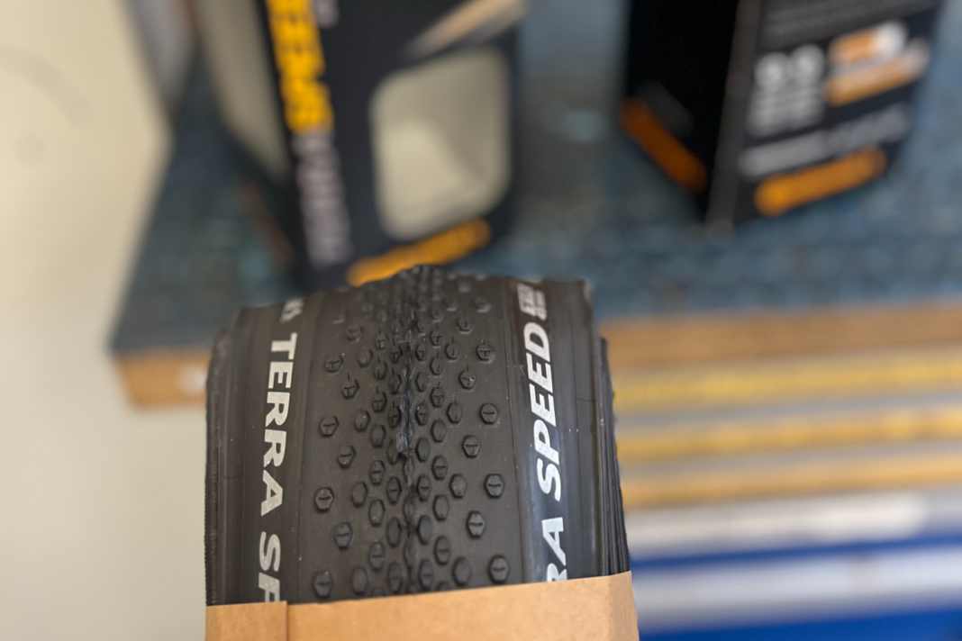 Kilometer schrubben! Besser mit den Conti Terra Speed ProTection (45er) ...