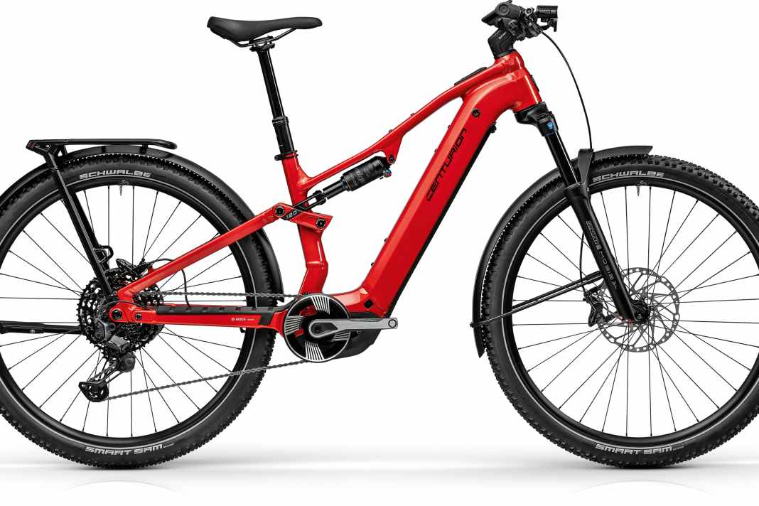 Das Lhasa R2000 kommt in zwei Farbvarianten: schwarz und infarot.