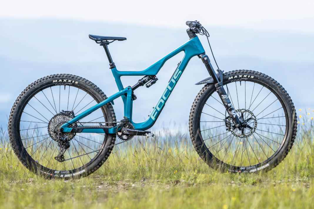 Focus Jam 8.9: 15,6 kg / 152/162 mm / 29"