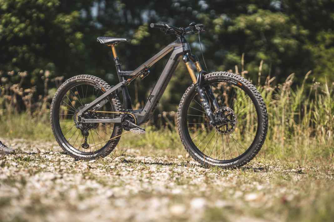 M1 Sporttechnik EN.400.SX // Bosch Perf. SX // 400 Wh // 170/160 mm // 29/27,5 Zoll // 9900 Euro