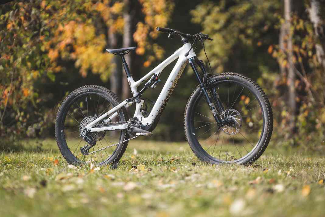 Specialized Levo SL Expert // 160/150 mm // 29/27,5 Zoll // 18,2 kg // 9900 Euro