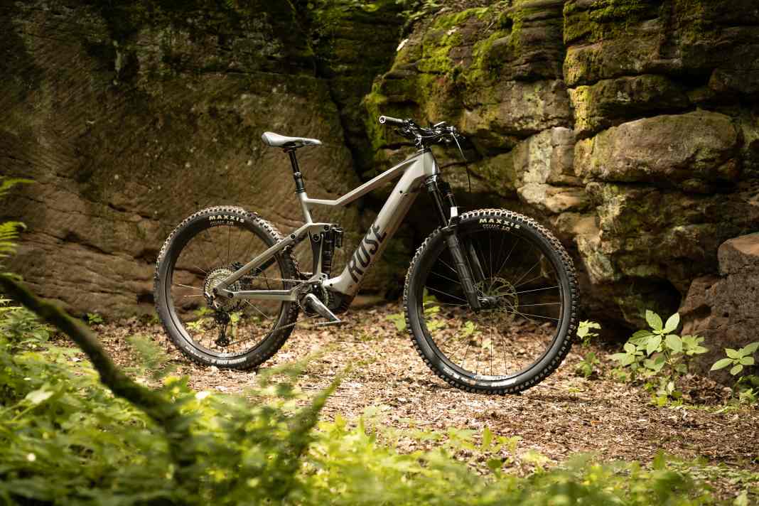 Rose Root Miller Plus 3 // Bosch Perf. CX // 625 Wh // 150 mm // 29/27,5 Zoll // 22,8 kg // 4999 Euro