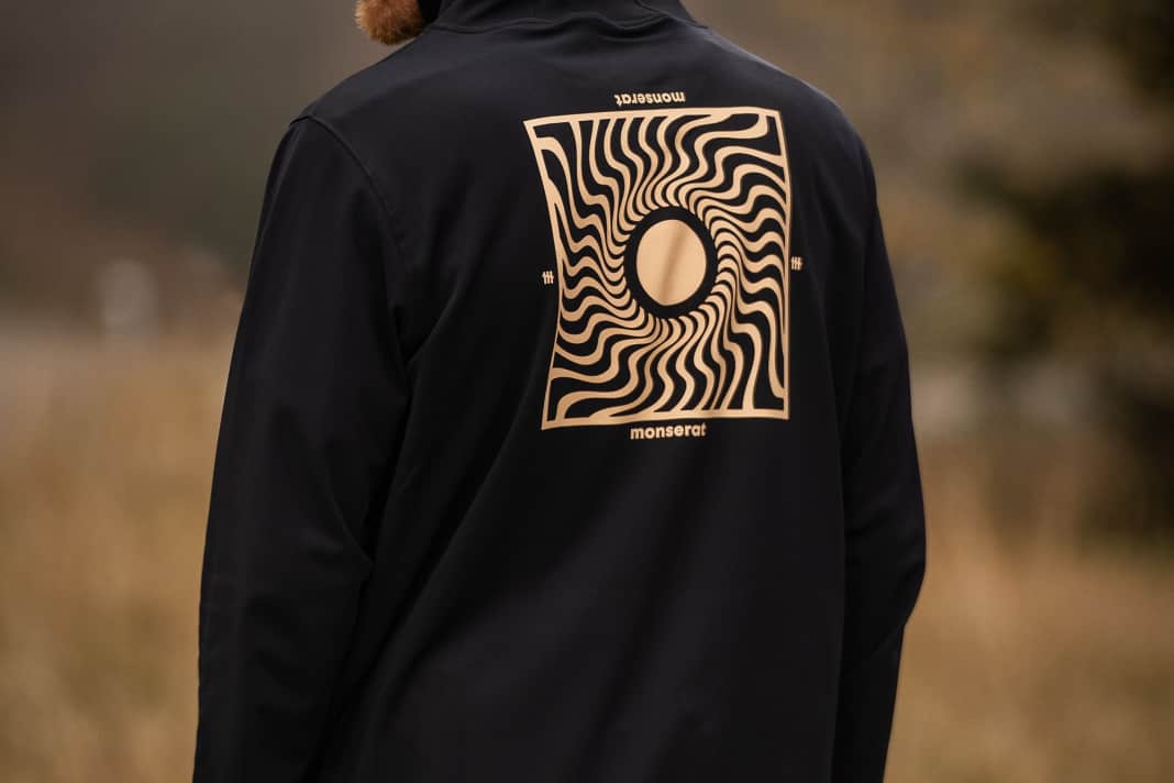 Der neue MTB Tech Hoodie von Monserat ist wind- und wetterfest.