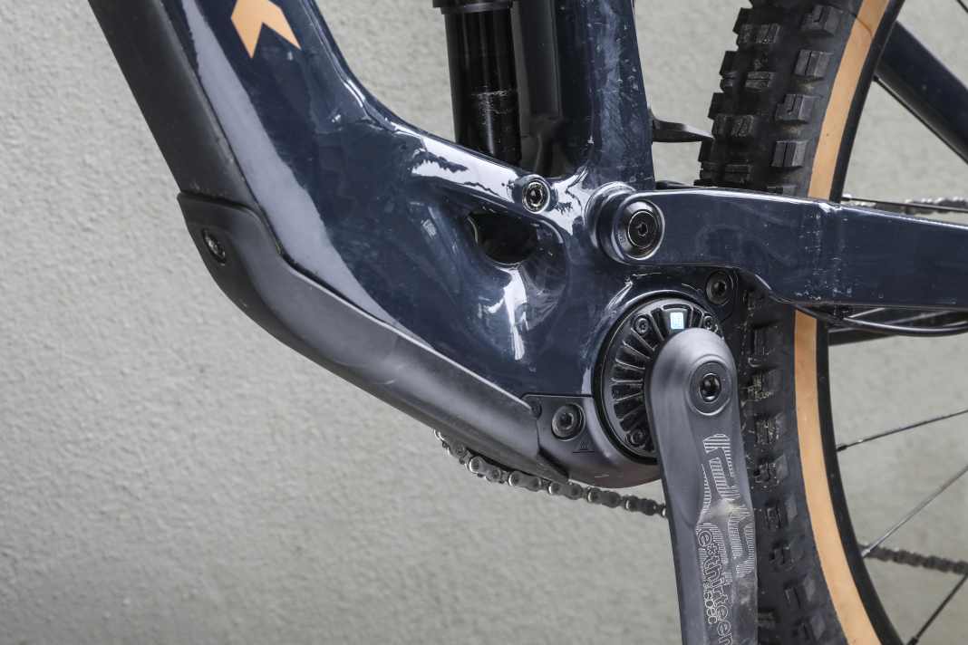 Der kleine TQ HPR 50 wiegt nur knapp 1,9 Kilo. Ein Kilo weniger als ein Bosch Performance CX.