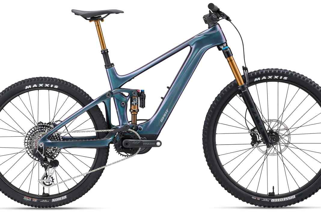 Das Topmodell: Giant Trance X Elite E+ 0 V2 mit Zipp Carbonlaufrädern, Fox Factory Austattung und XX Transmission kostet 10499 Euro.