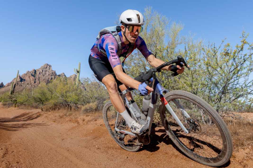 Mit dem Checkmate SLR betritt Trek Neuland und präsentiert erstmals ein Race-Gravelbike.
