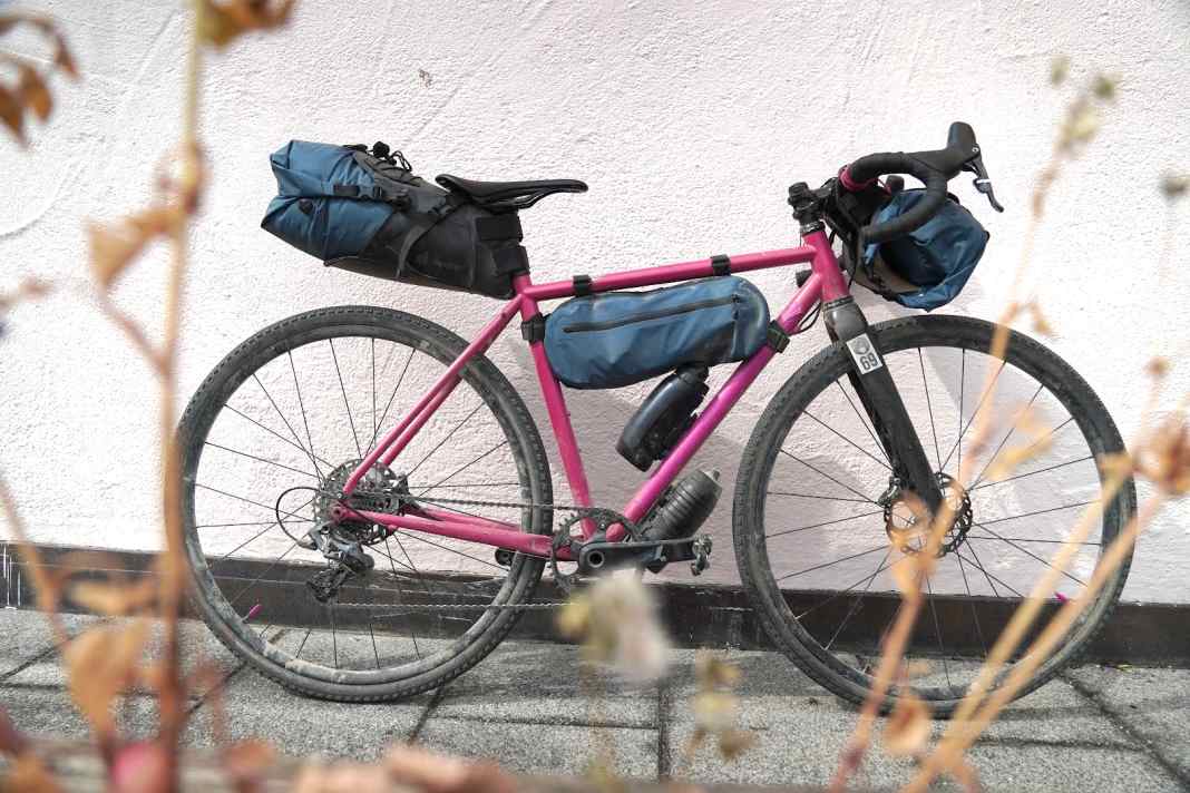 Cabezon heißt die Bikepacking-Serie von Deuter