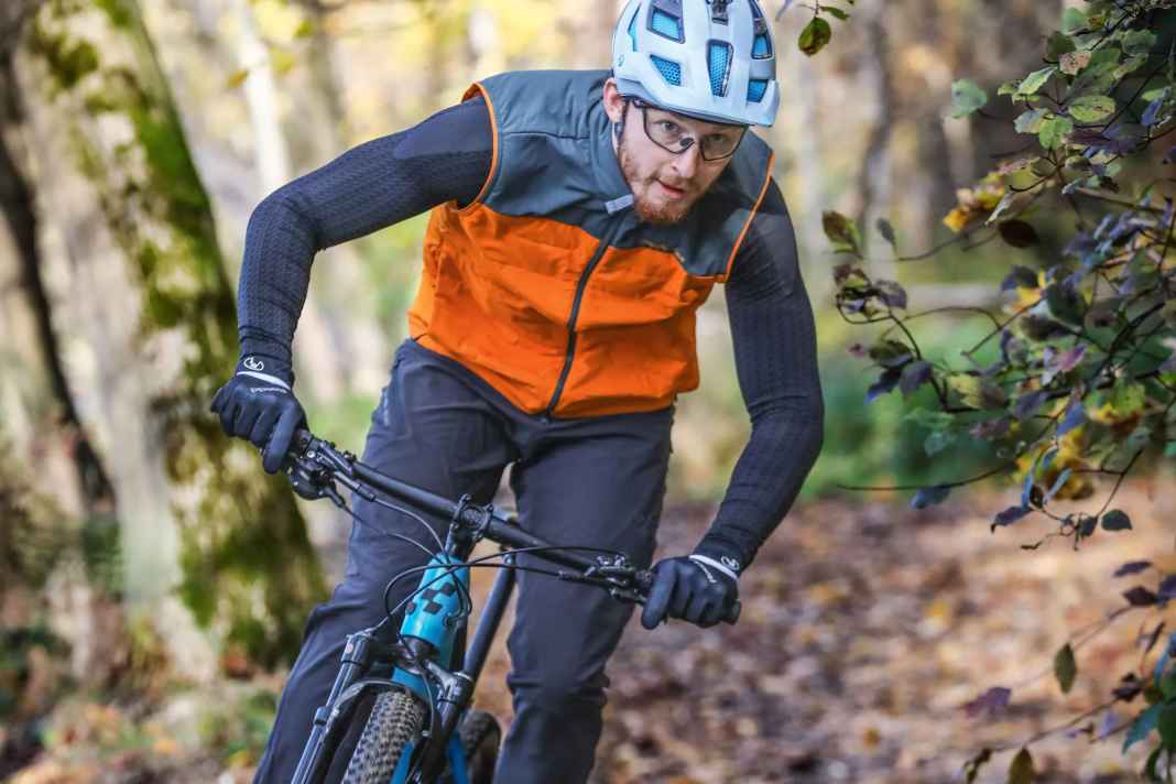 Pearl Izumi Summit Ecoloft Vest / AmFIB Alpha Pant