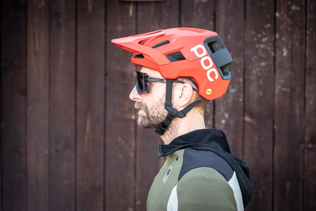 Safety first: Beim Kortal Race setzt Poc auf eine tiefgezogene Helmschale und umfangreiche Sicherheits-Features