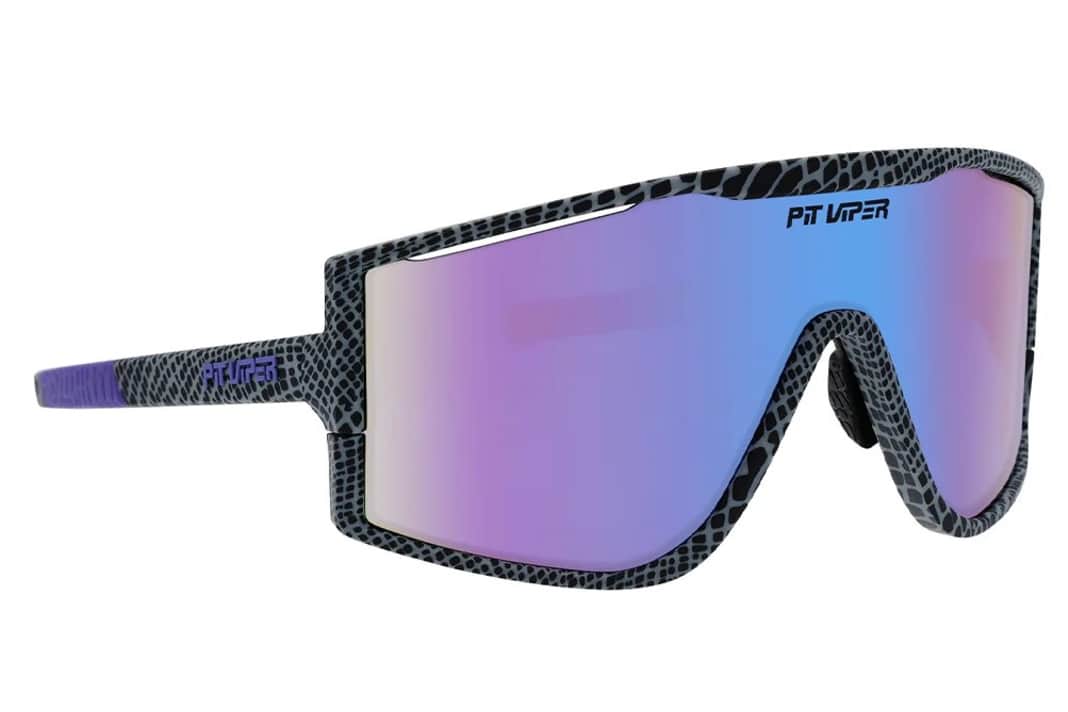 Clever: Der untere Rahmenteil lässt sich spielend einfach abnehmen, so verpasst man der Brille einen neuen Look.
