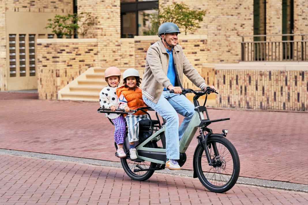 Neuer Wind im Sortiment: Mit dem Longtail-Lastenrad Breeze erweitert der niederländischer Hersteller Urban Arrow seine Produktpalette.
