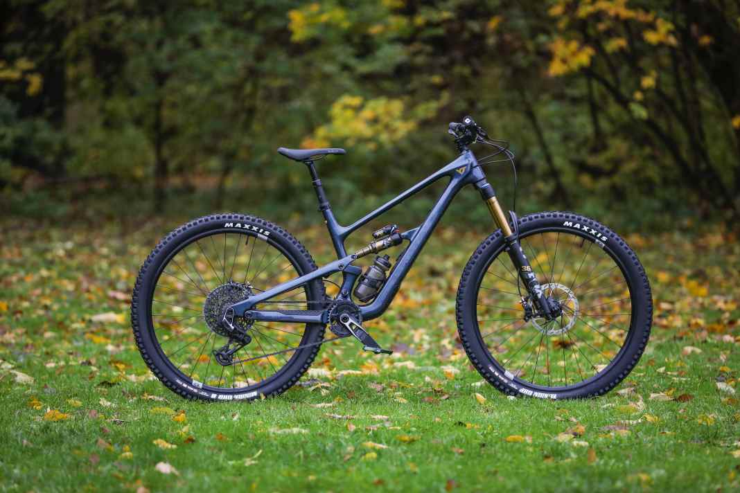 YT Jeffsy Core 5, 5999 Euro, 15,1 Kilo