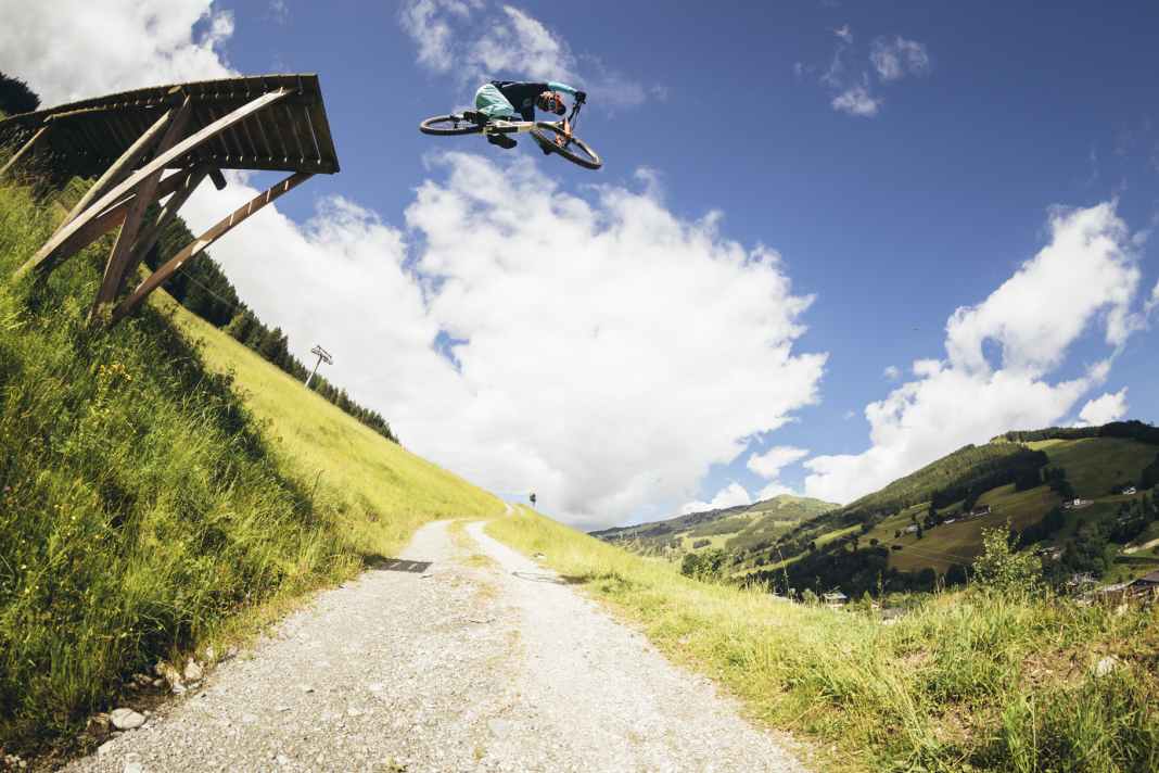Multi-Talent: Ob stuntverliebtes Freeriden oder Racing – das neue Tues besitzt die gleiche DNA wie bisher. Gut so!