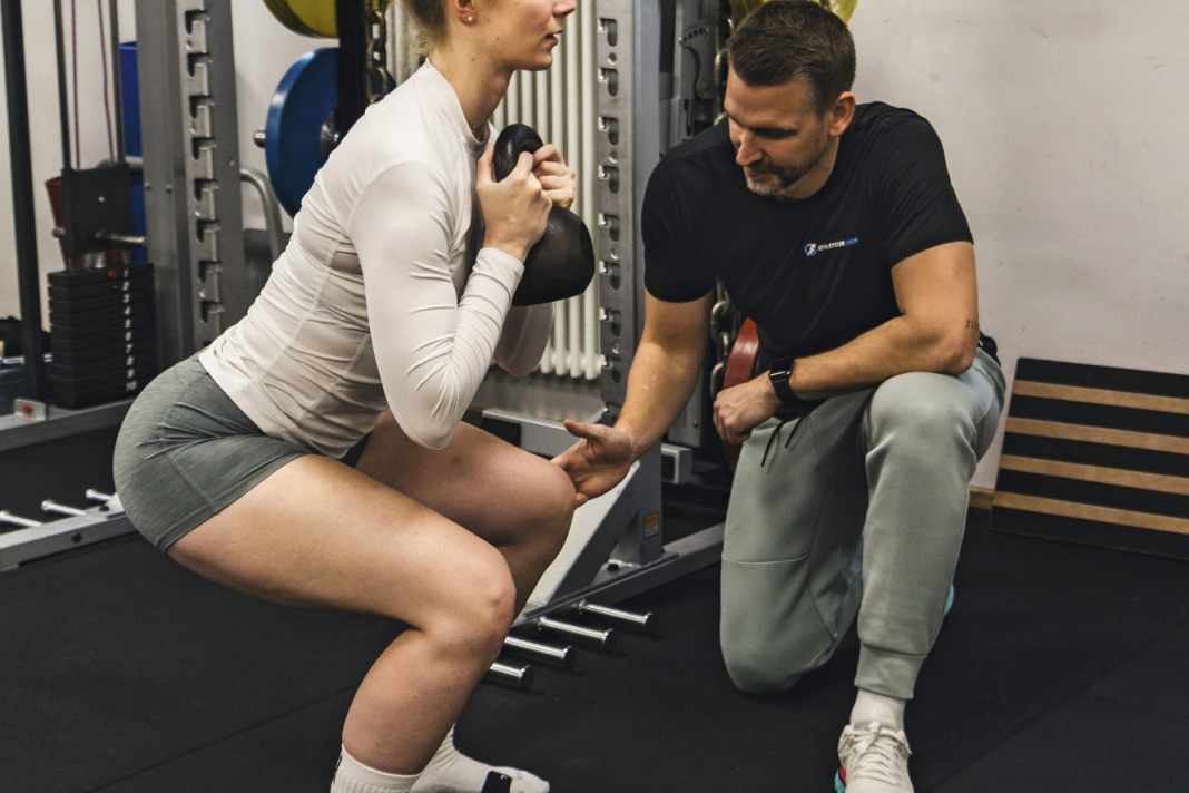 Kniebeuge mit Zusatzgewicht