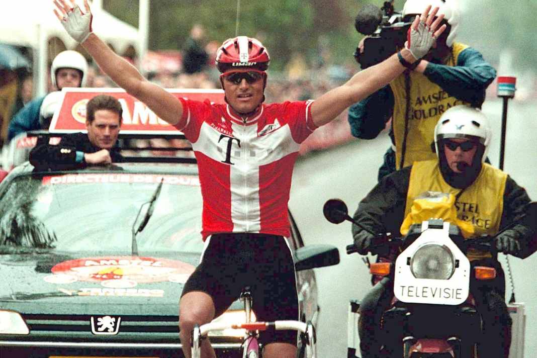 Der Däne Bjarne Riis stand von 1996 bis 2000 beim Team Telekom unter Vertrag