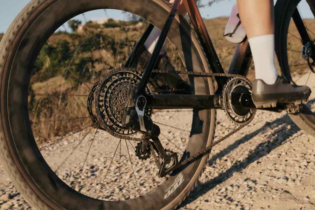 Beim Unbound debütierte die neue Red XPLR bereits, jetzt hat SRAM die neue 1x13-Schaltung fürs Gelände offiziell vorgestellt.