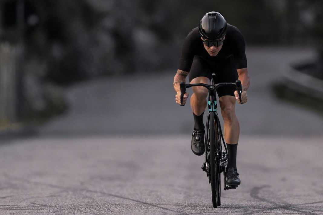 Bianchi plant die "Aerovolution": Das neue Oltre soll um 17 Watt schneller sein als sein Vorgänger. 