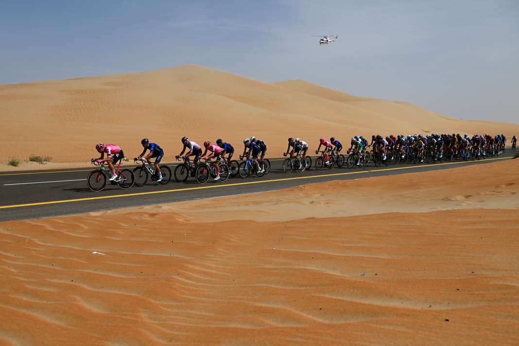 Die 1. Etappe der UAE Tour 2023 führt über 151 Kilometer von Al Dhafra Castle nach Al Mirfa