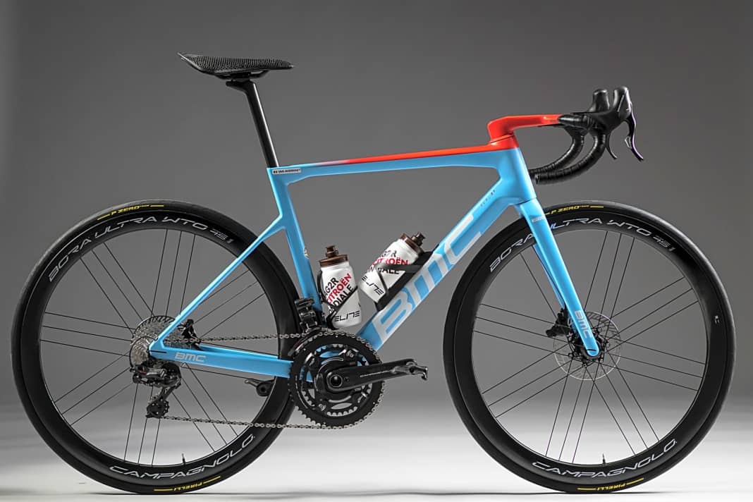 Die Profi-Rennräder der UCI-World-Tour-Teams 2023: AG2R - BMC Teammachine SLR 01